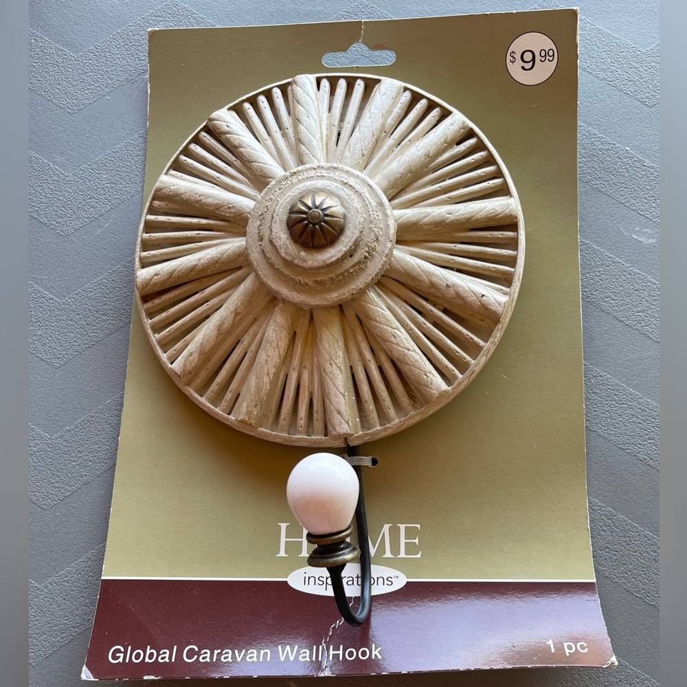 Boho Gobal Caravan Wall Hook! Stylish Round